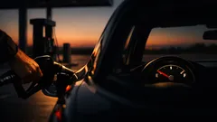 Why you should refuel at half a tank to avoid stress and surprises